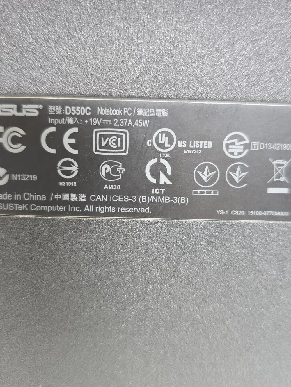 ASUS D550C Laptop Parts Repair Motherboard Screen Only No RAM HDD Drive